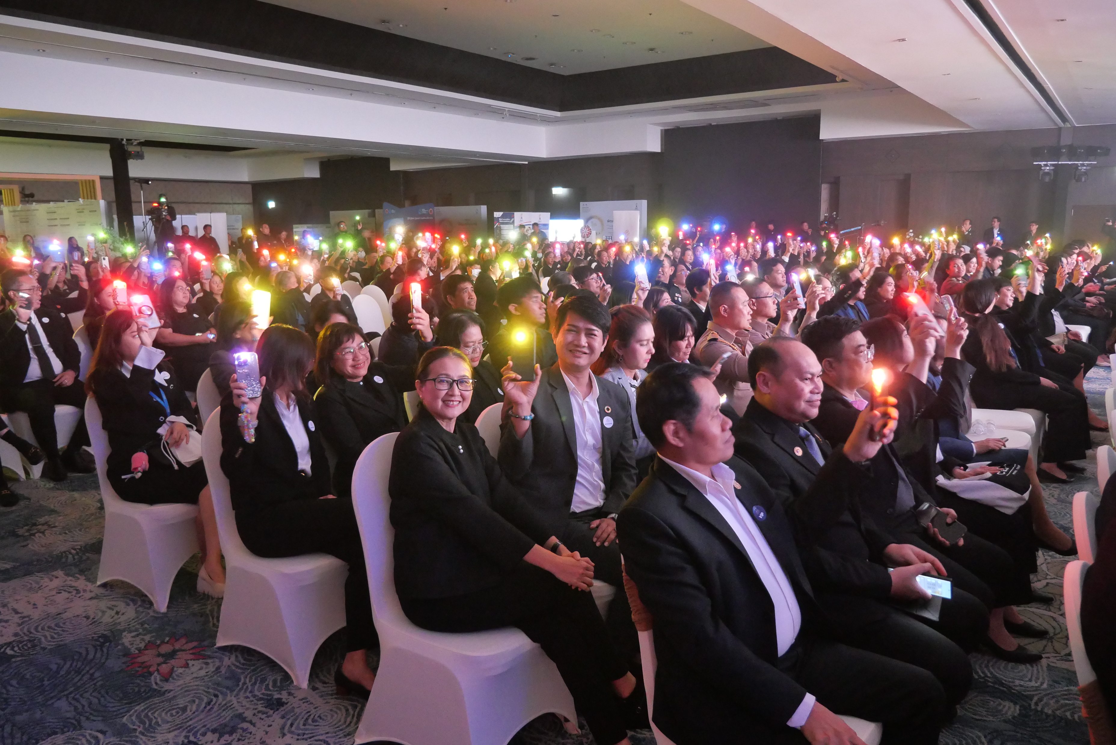 title - ส.ป.ก. ร่วมเป็นเกียรติในงานมอบรางวัลทุนหมุนเวียนดีเด่น ประจำปี 2569 